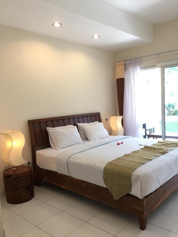 Hotel Minak Jinggo Banyuwangi  Exteriör bild